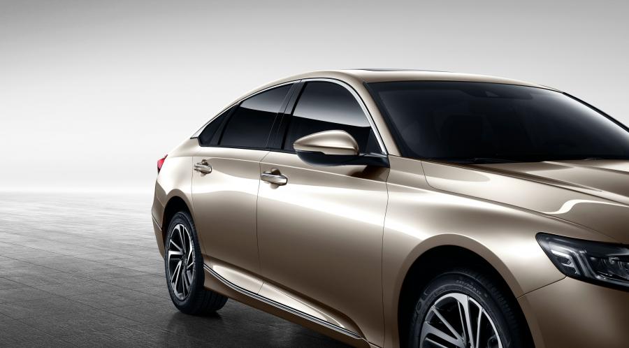 Детали экстерьера Honda Inspire Sport Turbo 2018 года  (CN) (фото 2 из 4)